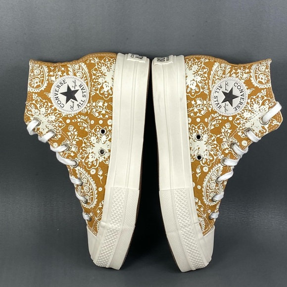 Converse Women's Chuck Taylor All Star Lift Platform Hi Wheat Womens size 8 - Picture 5 of 8